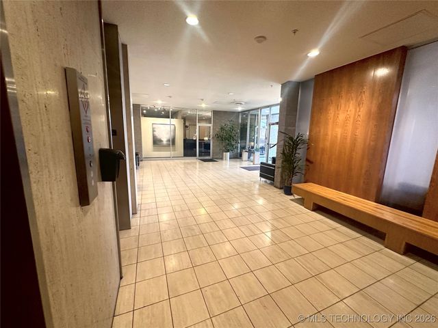 1502 S Boulder Avenue 14L, Tulsa, OK 74119