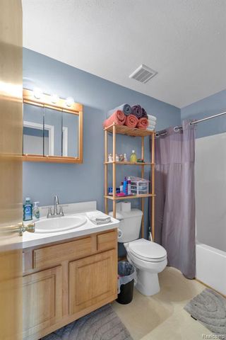 310 Marigold Circle, Westland, MI 48185