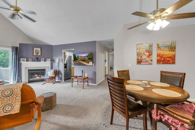 310 Marigold Circle, Westland, MI 48185