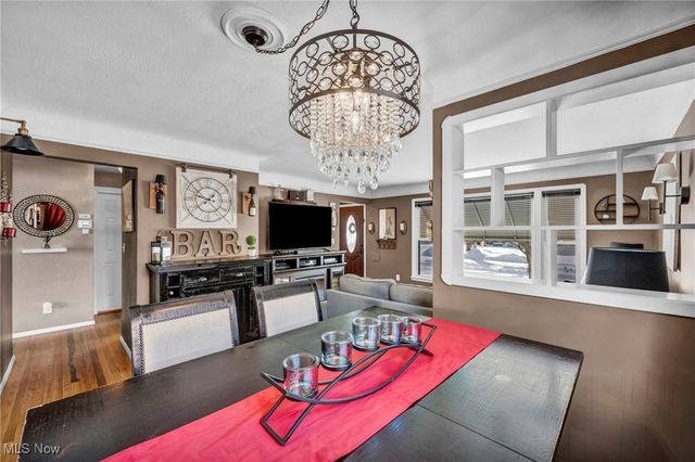 395 E 309th Street, Willowick, OH 44095