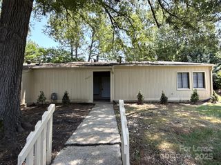 3621 Willow Point Drive, Charlotte, NC 28277