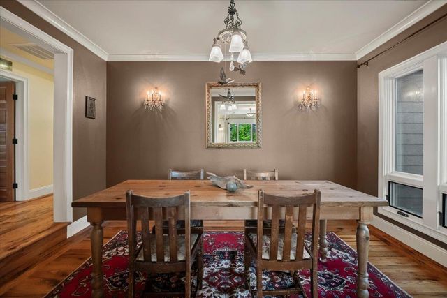 1908 Dora Avenue, Walnut Creek, CA 94596