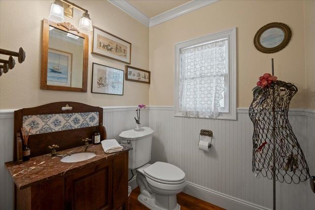 1908 Dora Avenue, Walnut Creek, CA 94596