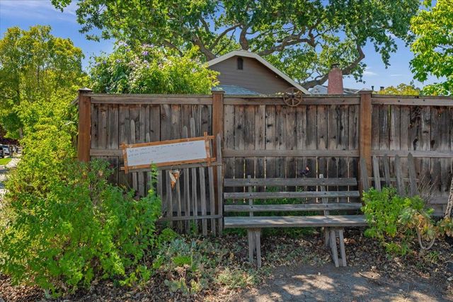 1908 Dora Avenue, Walnut Creek, CA 94596