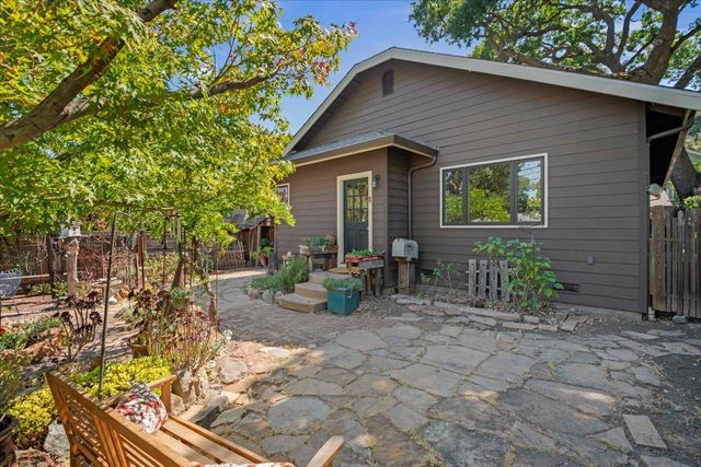 1908 Dora Avenue, Walnut Creek, CA 94596