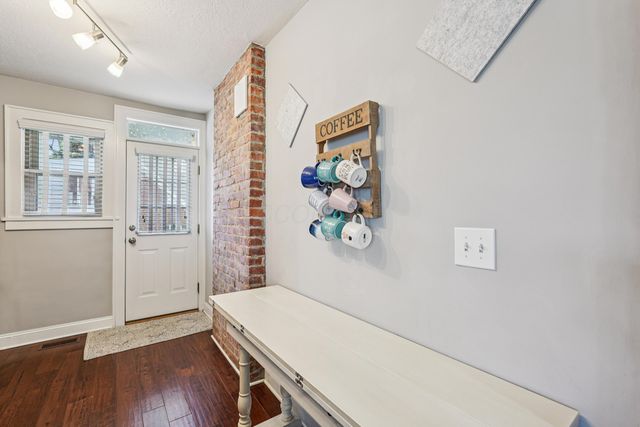 1081 Northwest Boulevard, 2, Columbus, OH 43212