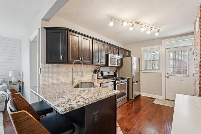 1081 Northwest Boulevard, 2, Columbus, OH 43212