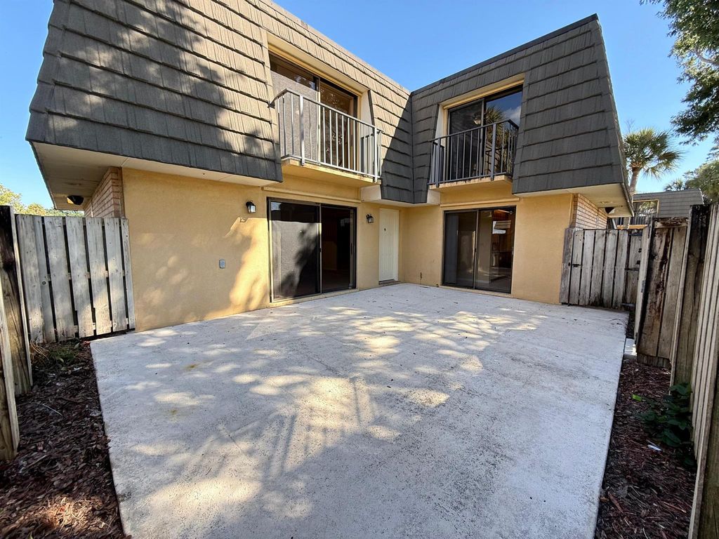 810 8th Way, West Palm Beach, FL 33407