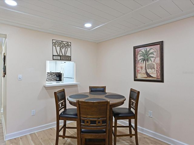 3563 LAKE BAYSHORE DRIVE J206, Bradenton, FL 34205