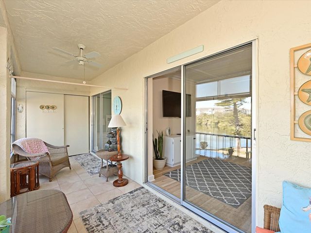 3563 LAKE BAYSHORE DRIVE J206, Bradenton, FL 34205