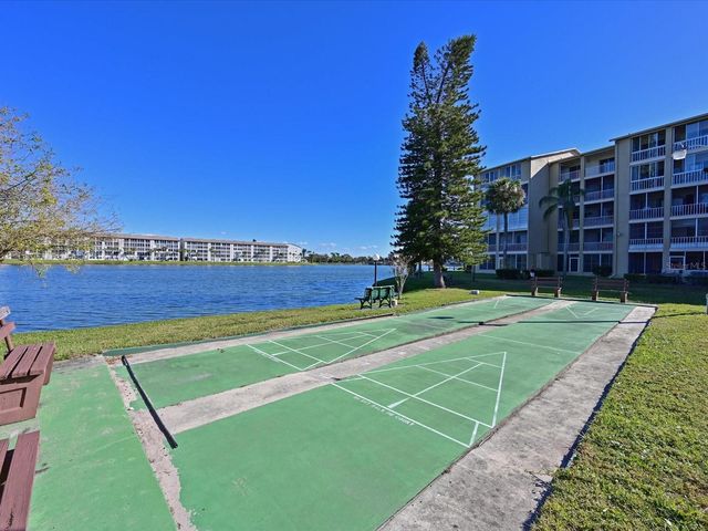 3563 LAKE BAYSHORE DRIVE J206, Bradenton, FL 34205