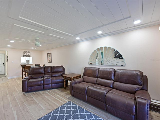 3563 LAKE BAYSHORE DRIVE J206, Bradenton, FL 34205