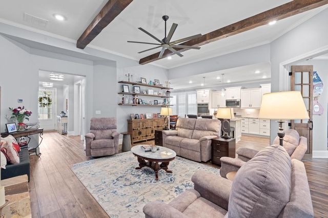 111 Red Maple Drive, Peachtree City, GA 30269