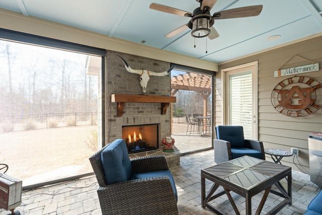 111 Red Maple Drive, Peachtree City, GA 30269