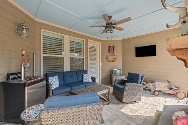 111 Red Maple Drive, Peachtree City, GA 30269