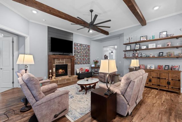 111 Red Maple Drive, Peachtree City, GA 30269