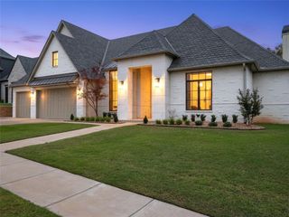 13400 Cedar Pointe Drive, Oklahoma City, OK 73131