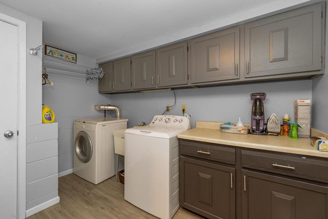 N17W5347 Garfield COURT, Cedarburg, WI 53012