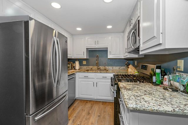 N17W5347 Garfield COURT, Cedarburg, WI 53012