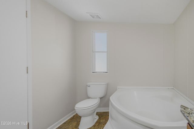 233 Castlebury Lane, Hubert, NC 28539