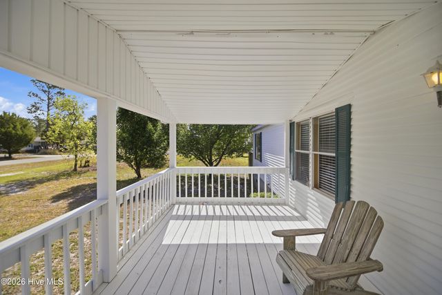 233 Castlebury Lane, Hubert, NC 28539