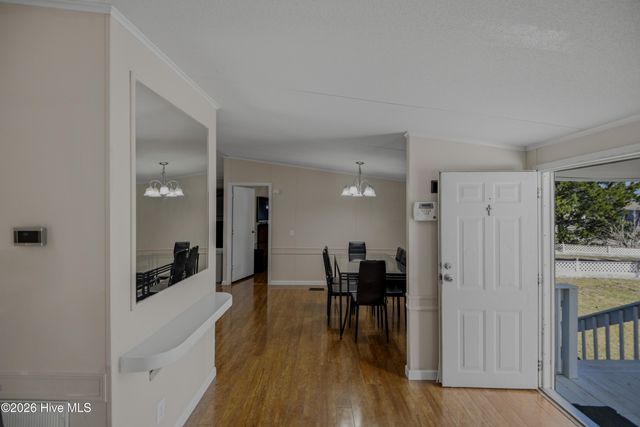 233 Castlebury Lane, Hubert, NC 28539