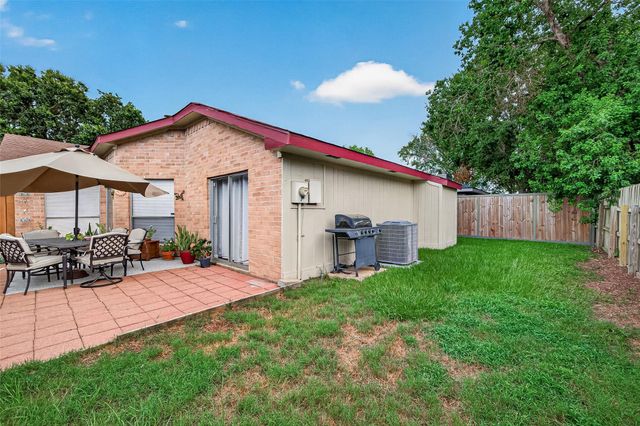 17519 Davenway Drive, Houston, TX 77084