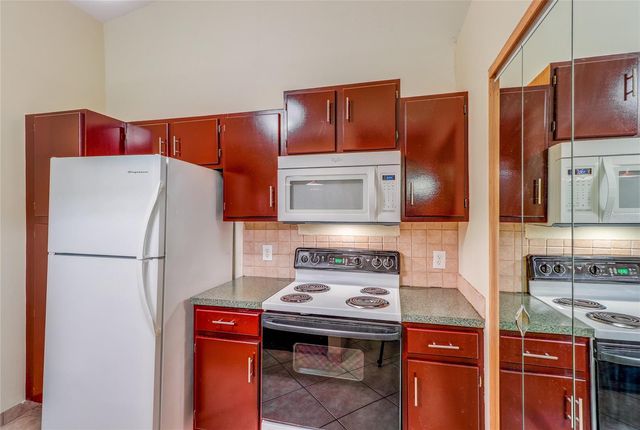 5100 BURCHETTE ROAD 1607, Tampa, FL 33647