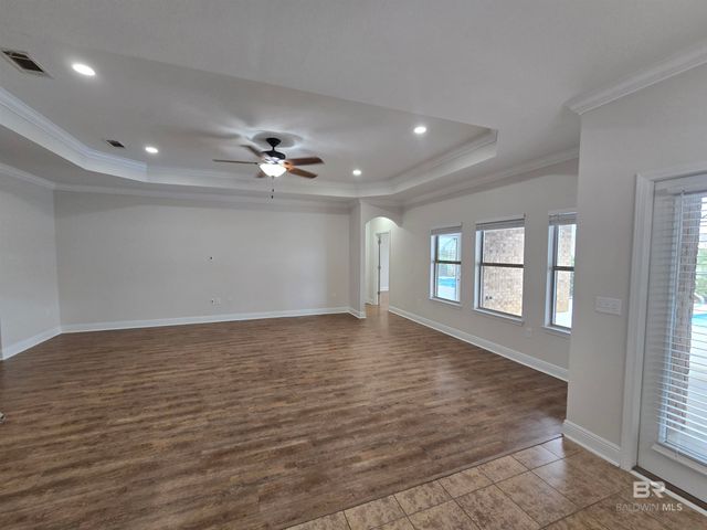 622 Royal Troon Circle, Gulf Shores, AL 36542