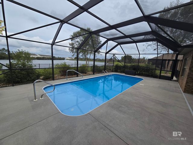 622 Royal Troon Circle, Gulf Shores, AL 36542