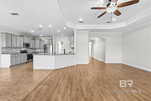 622 Royal Troon Circle, Gulf Shores, AL 36542