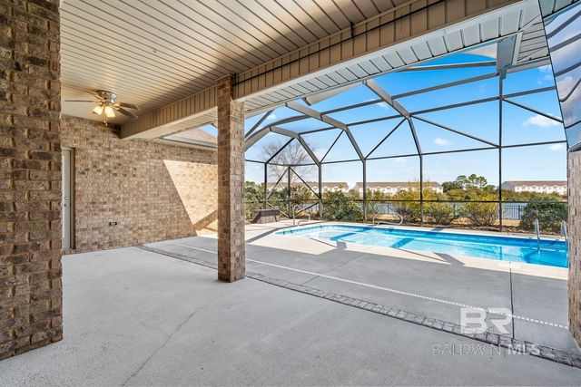 622 Royal Troon Circle, Gulf Shores, AL 36542