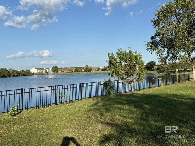 622 Royal Troon Circle, Gulf Shores, AL 36542