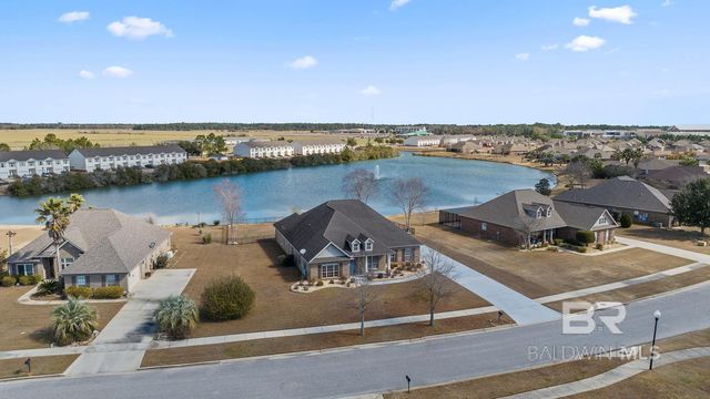 622 Royal Troon Circle, Gulf Shores, AL 36542