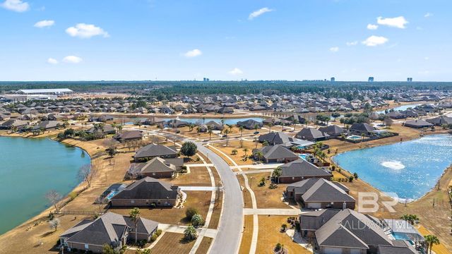 622 Royal Troon Circle, Gulf Shores, AL 36542