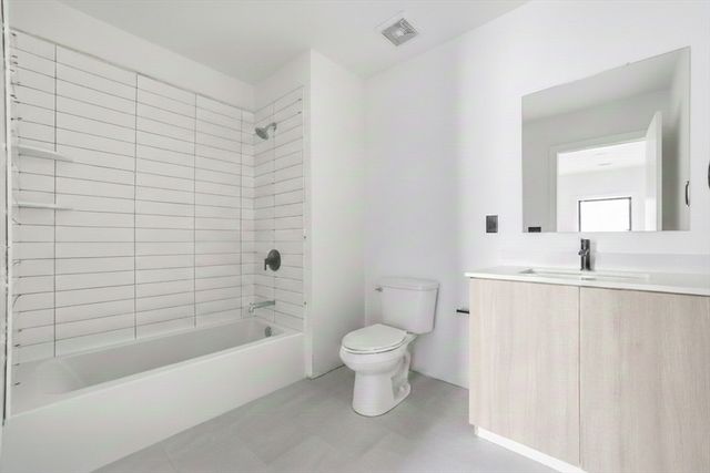 1035 Commonwealth Ave 504, Boston, MA 02215