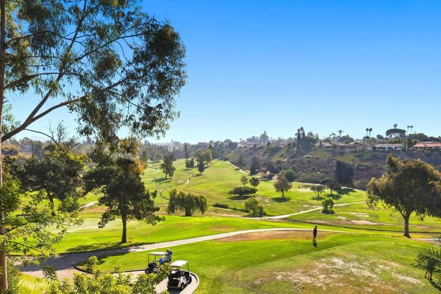 6907 Caminito Entrada, San Diego, CA 92119