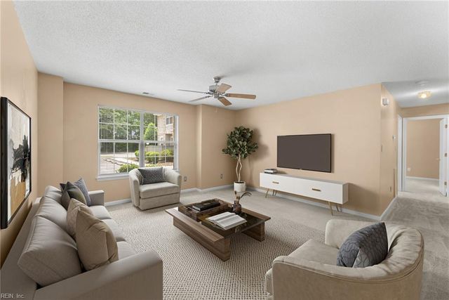315 Gainsborough SQ, Chesapeake, VA 23320