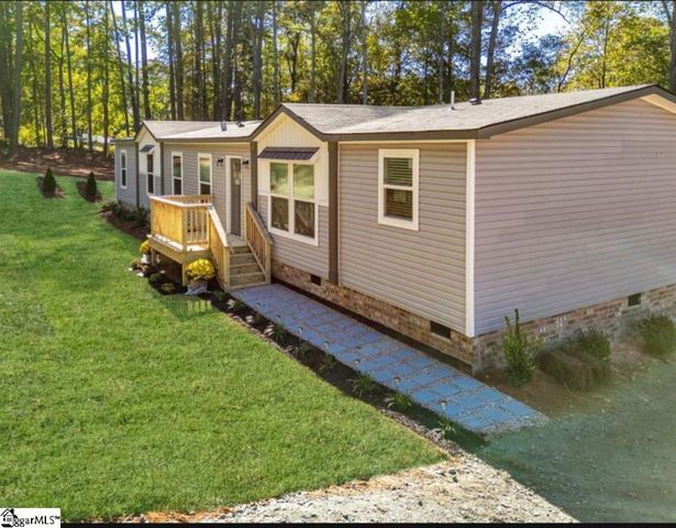 2578 John Dodd Road, Wellford, SC 29385