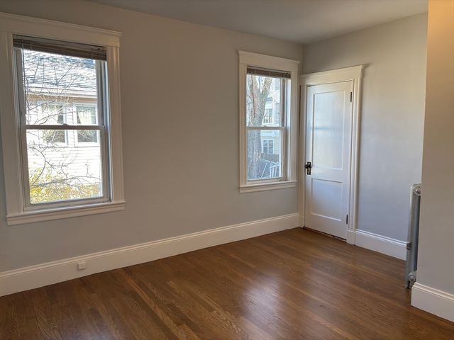 54-56 Farragut Ave. 2, Somerville, MA 02144