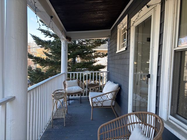 54-56 Farragut Ave. 2, Somerville, MA 02144