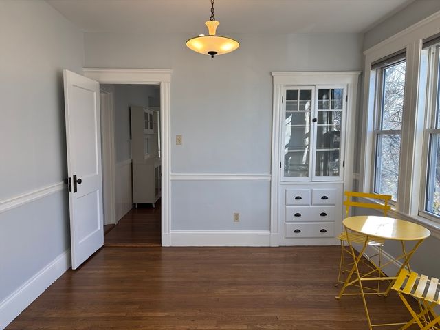 54-56 Farragut Ave. 2, Somerville, MA 02144