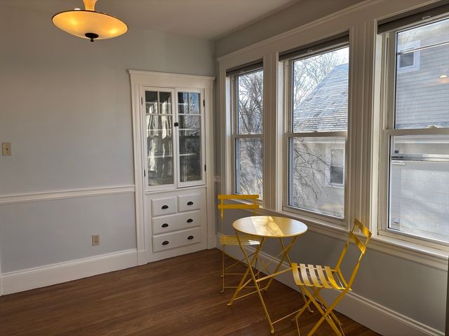 54-56 Farragut Ave. 2, Somerville, MA 02144