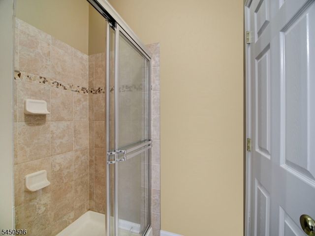 1112 Hamilton St, Belleville Twp., NJ 07109