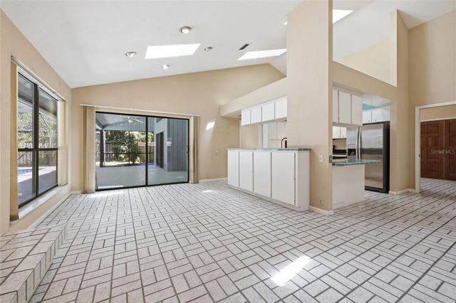2408 NW 14TH PLACE, Gainesville, FL 32605