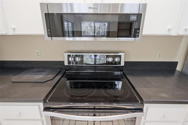 2408 NW 14TH PLACE, Gainesville, FL 32605