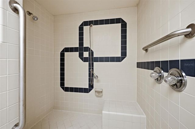 2408 NW 14TH PLACE, Gainesville, FL 32605