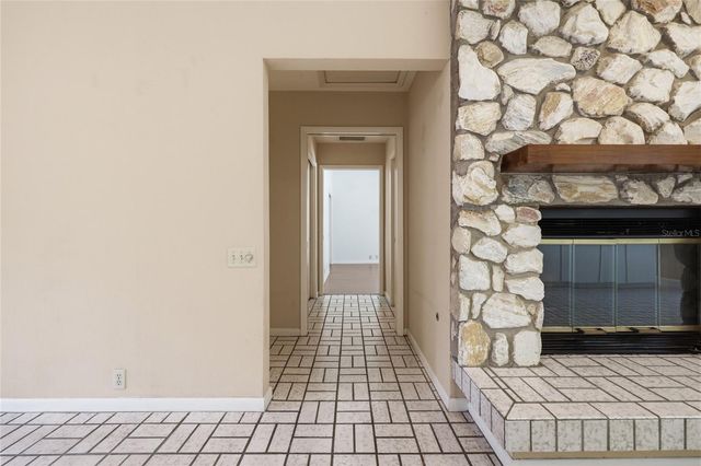 2408 NW 14TH PLACE, Gainesville, FL 32605