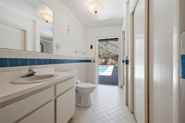 2408 NW 14TH PLACE, Gainesville, FL 32605
