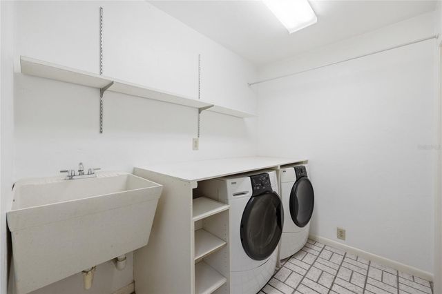 2408 NW 14TH PLACE, Gainesville, FL 32605